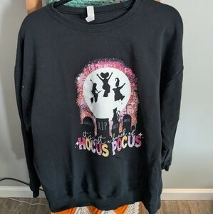 Black Hocus Pocus Graphic Sweatshirt